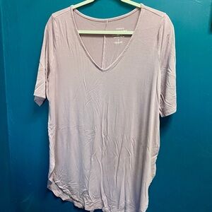 Torrid super soft light purple knit v-neck tee, size 1